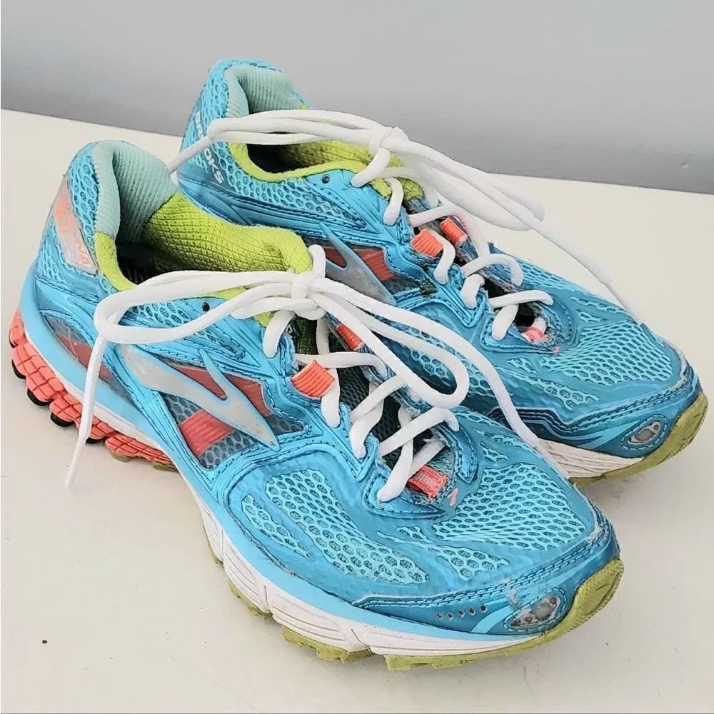 Brooks Women's Ravenna 5 Blue Green Comfort Running Shoes Size 7.5 MB no insoles